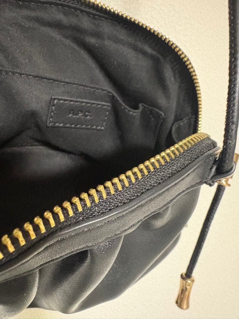 A.P.C. Ninon スモールドローストリングバッグ