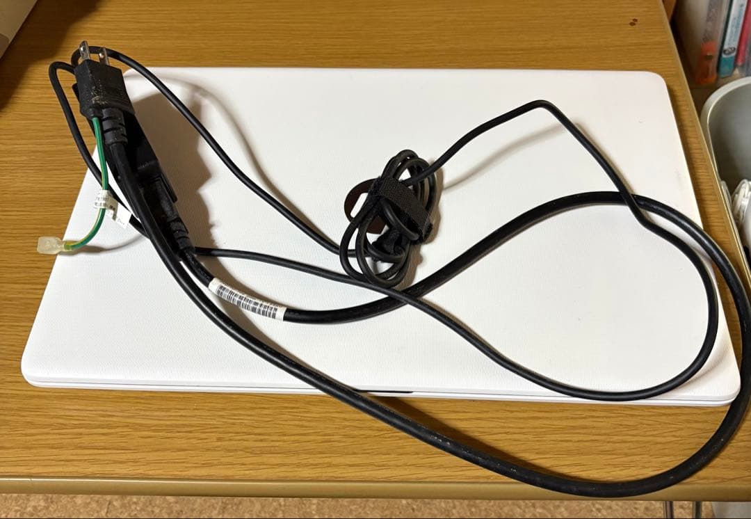 HP ノートPC 15.6インチ ホワイト