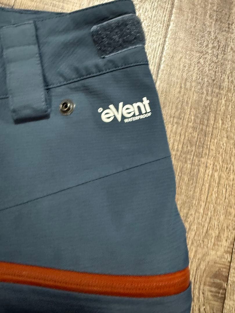 FLYLOW スキーウェア上下セット