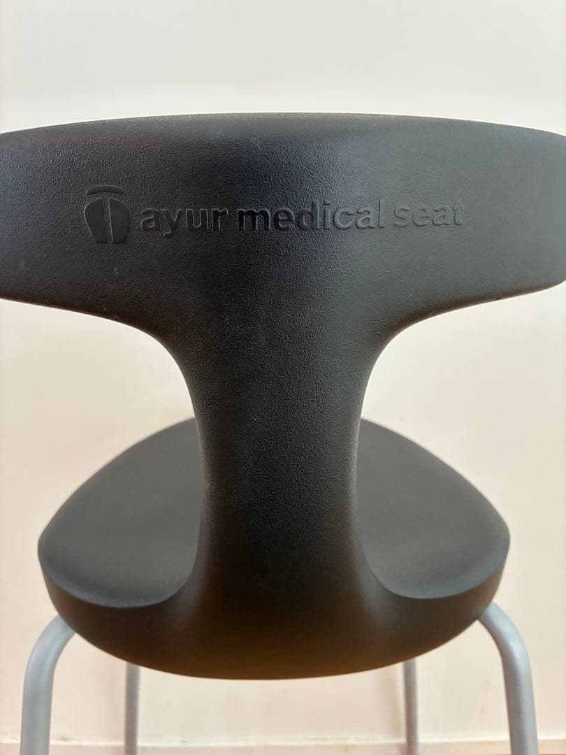 ayur medical seat 骨盤・姿勢矯正チェア ブラック