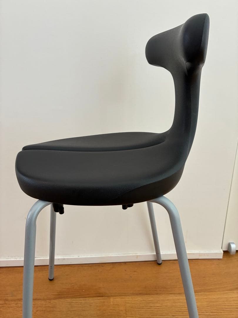 ayur medical seat 骨盤・姿勢矯正チェア ブラック