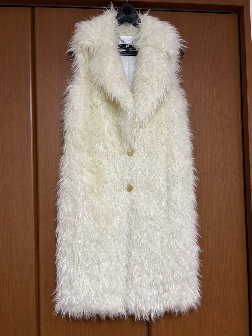 エリザベッタフランキ　フェイクファー　ロングジレ　ベスト　ゴールドボタン