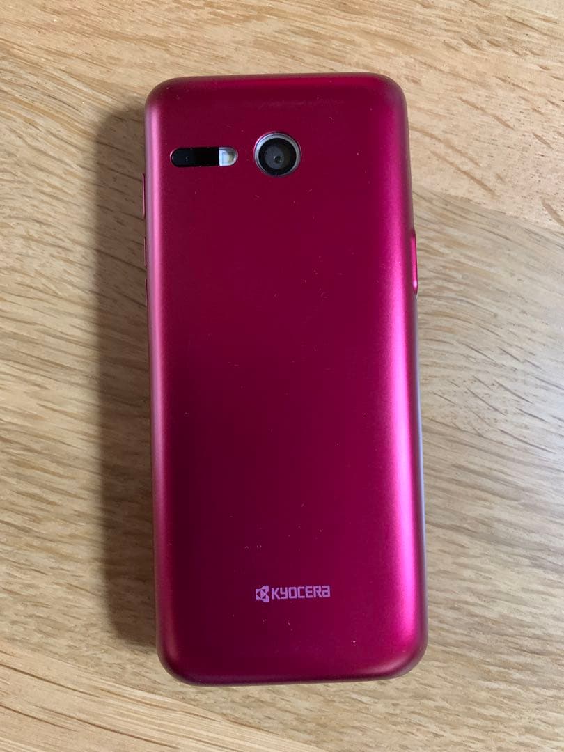 auかんたんケータイKYF41 卓上ホルダー付属