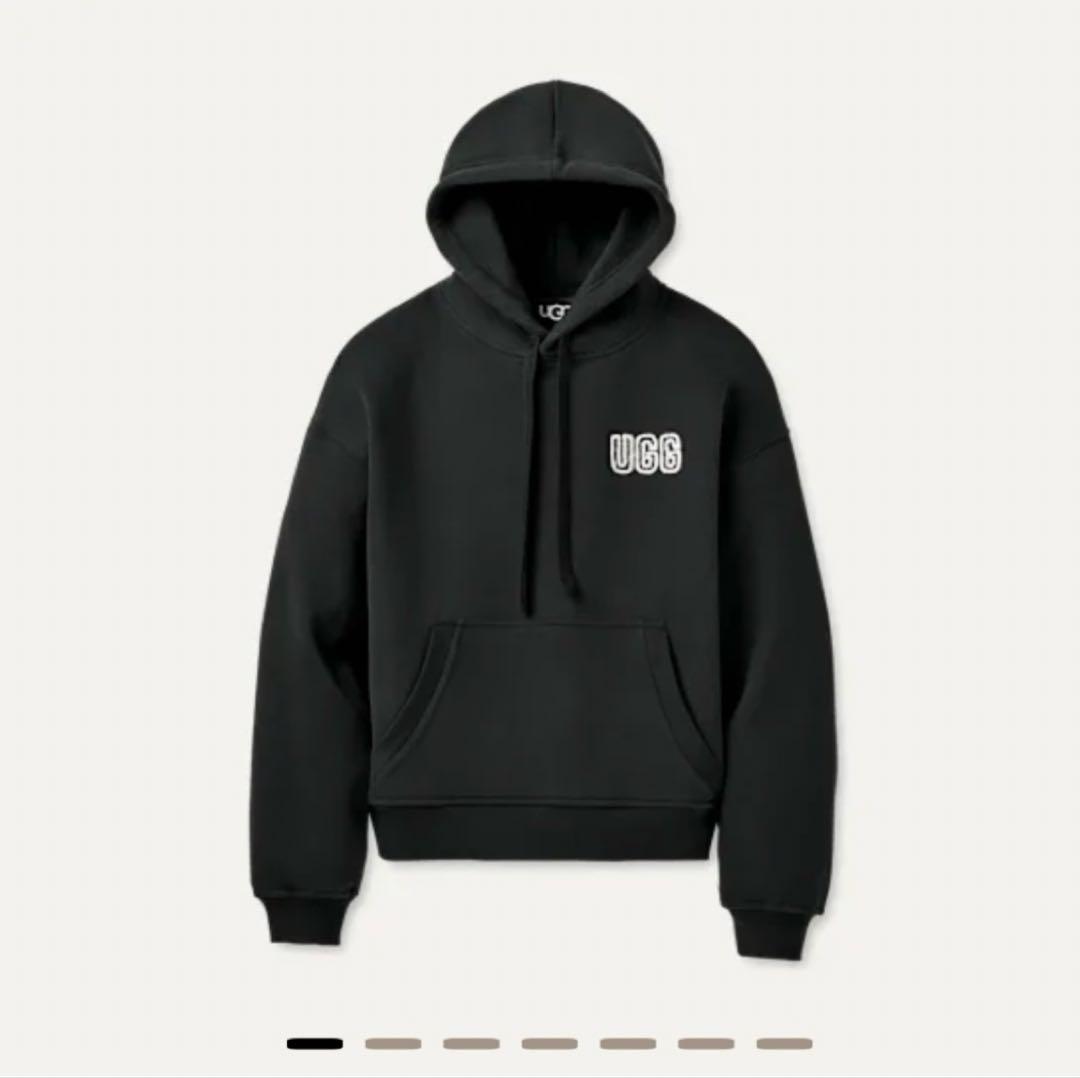 UGGパーカー　ブラック
