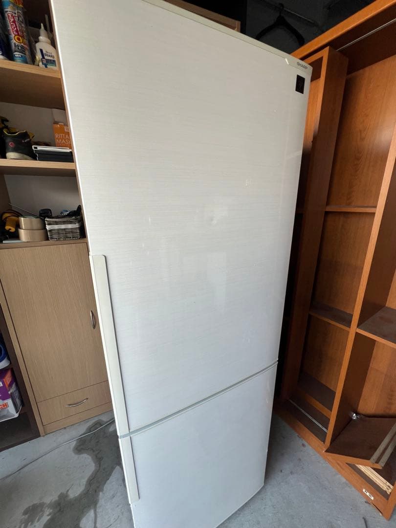 配送、設置費用込みですシャープ2017年製275L2ドア冷蔵庫