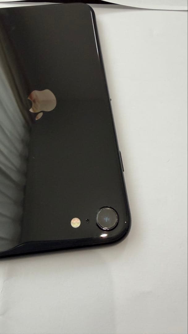 ジャンク iPhoneSE2 128GB 黒 MHGT3J/A 判定○ 反応不良