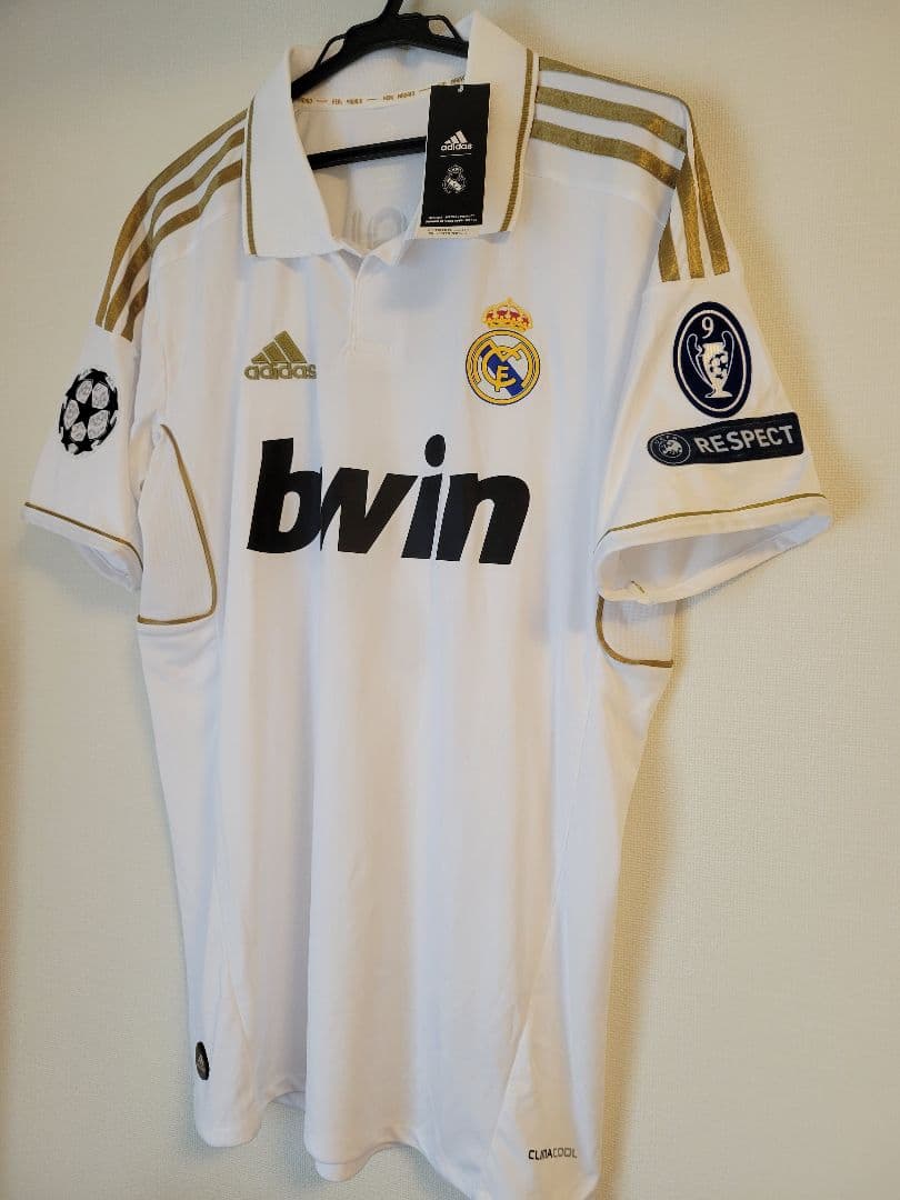 クリスティアーノ ロナウド レアル マドリード サイン ユニフォーム 証明書付き