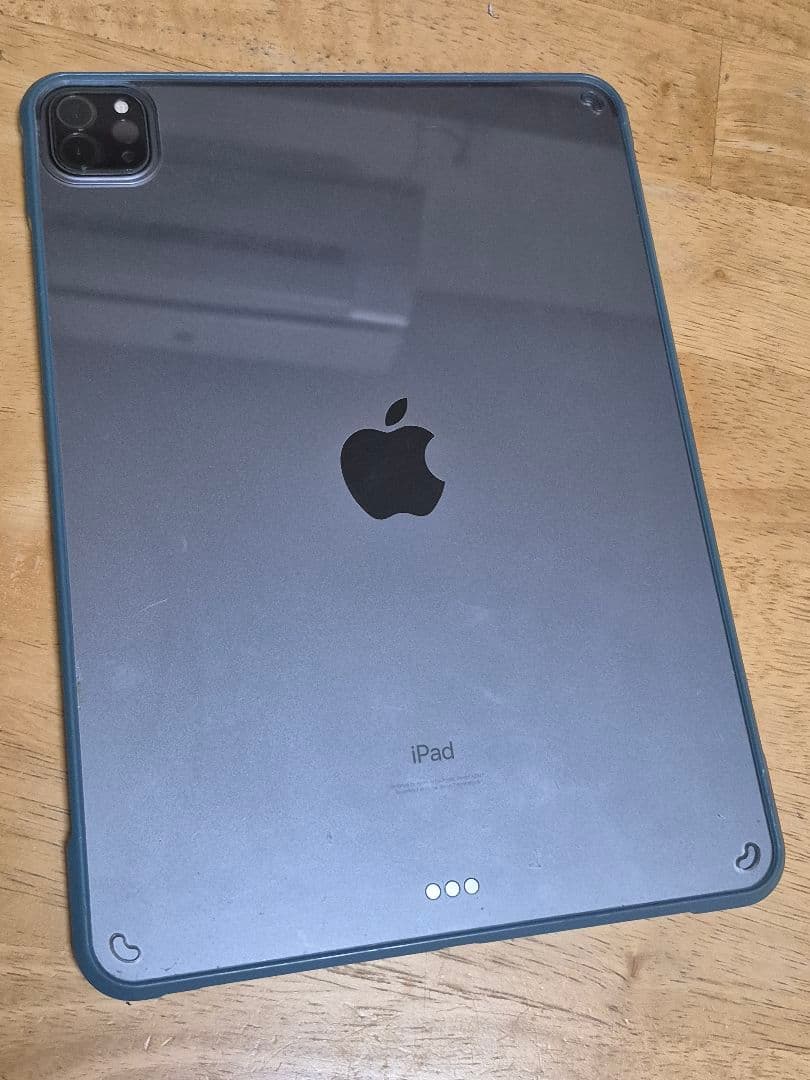 【美品·おまけ付】バッテリー100% iPadPRO11インチWi-Fi第3世代