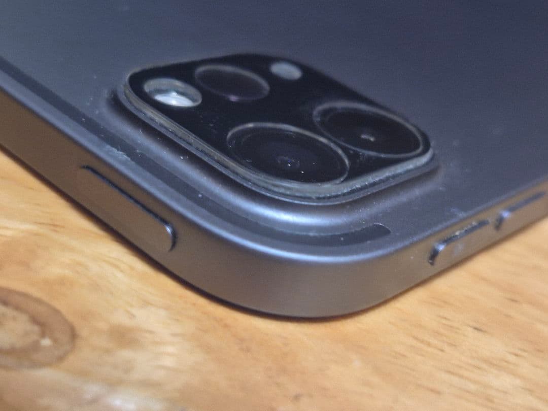 【美品·おまけ付】バッテリー100% iPadPRO11インチWi-Fi第3世代