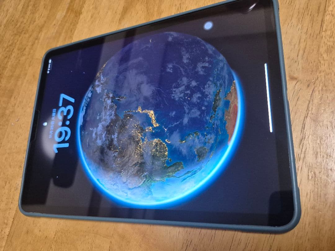 【美品·おまけ付】バッテリー100% iPadPRO11インチWi-Fi第3世代