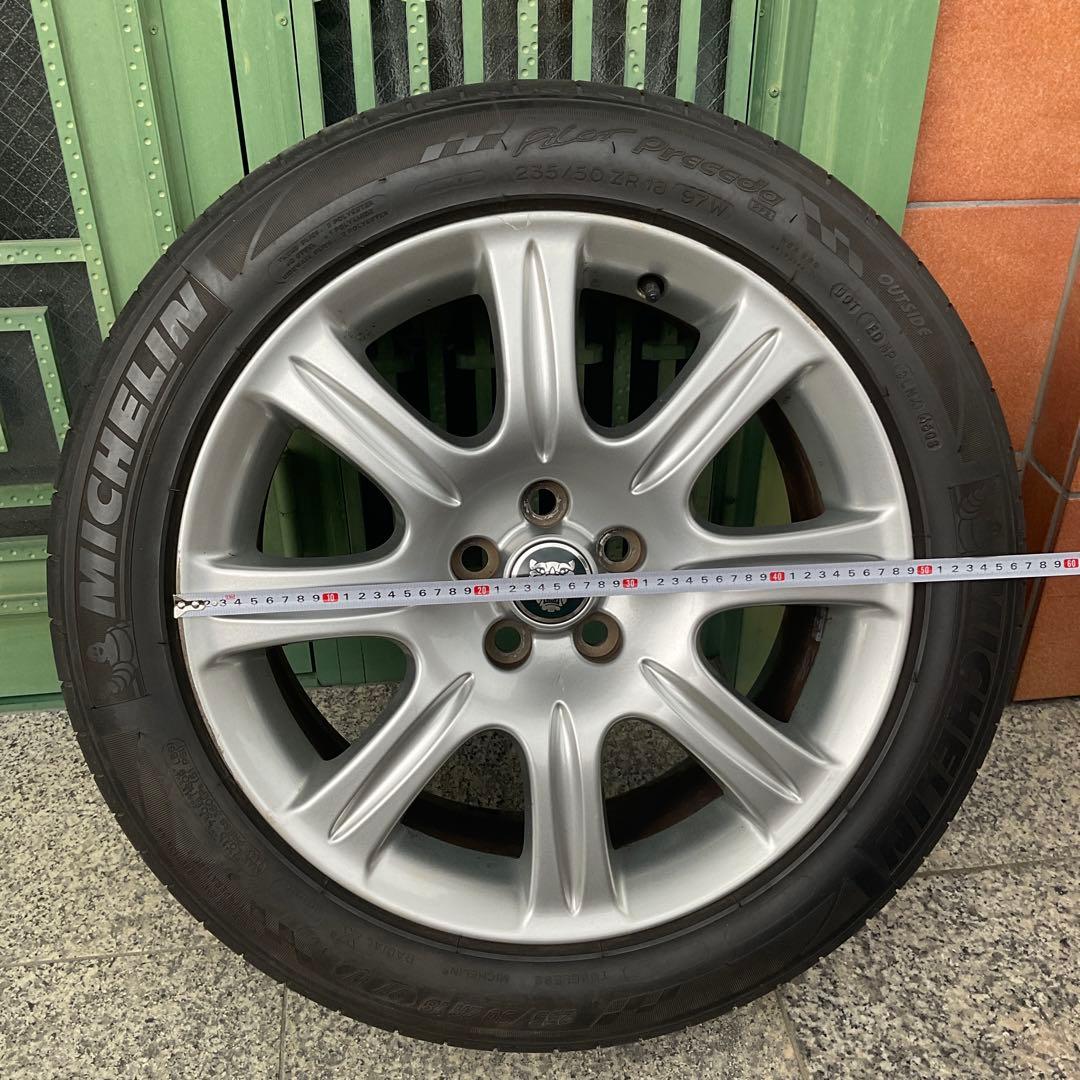 ジャガー XJ 18インチホイールとタイヤ