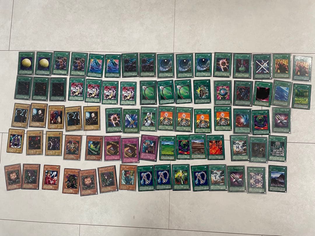 遊戯王カード　引退品　レアカード