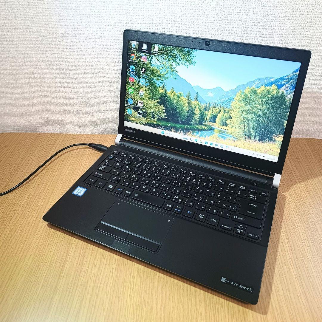 特価✨️薄型ノートパソコン/軽量/新品SSD256GB/メモリ8GB/オフィス付