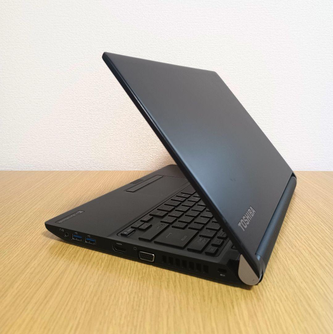 特価✨️薄型ノートパソコン/軽量/新品SSD256GB/メモリ8GB/オフィス付