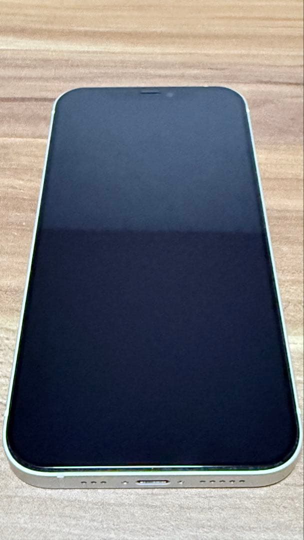 iPhone 12 ホワイト 美品 64GB おまけ多数