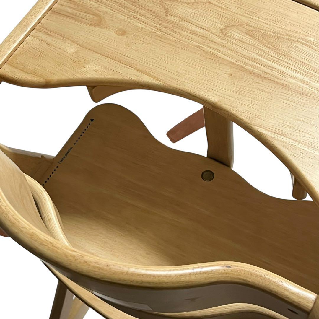 【美品】 すくすくチェアプラス テーブル付　ガード付 1501 NA 大和屋