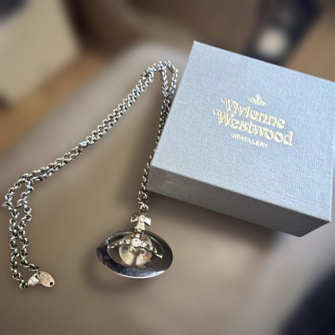 ヴィヴィアン ウエストウッド タイニーオーブ ペンダント クリア 箱付き