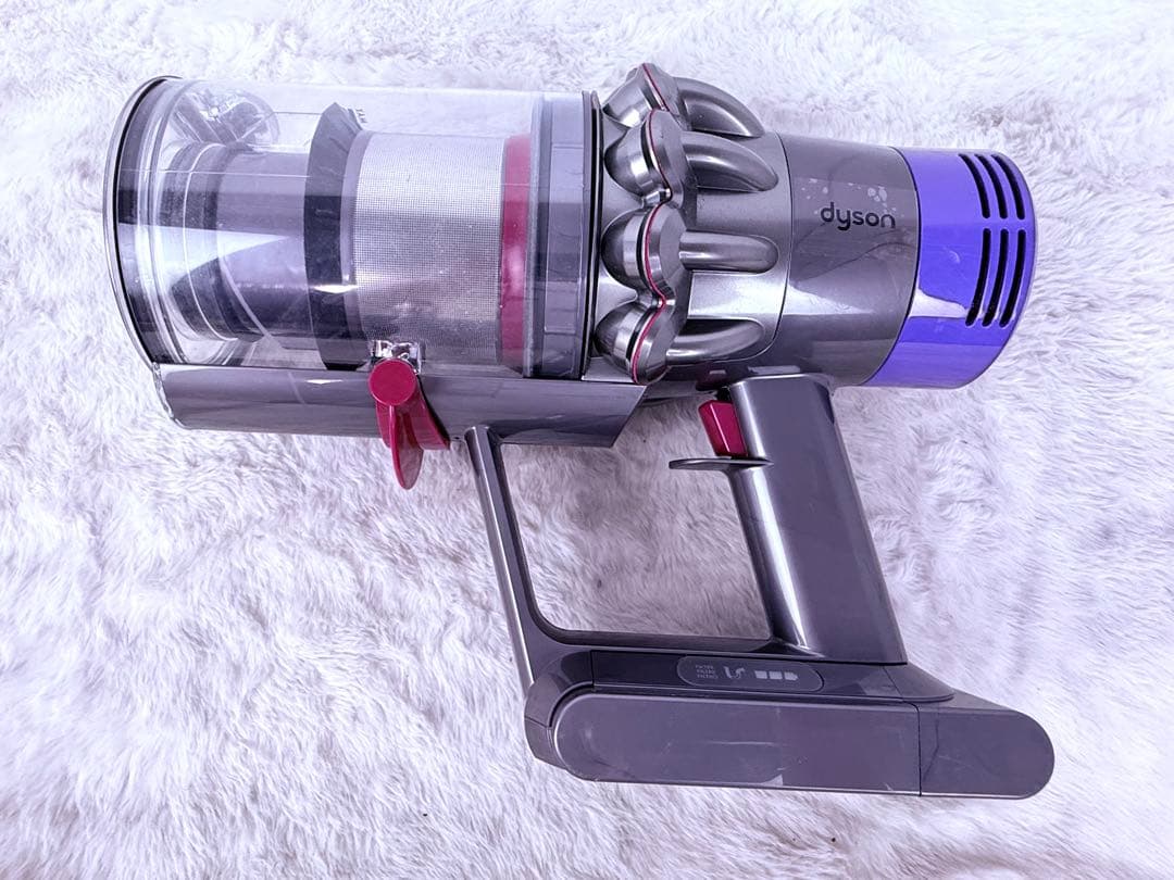 送料無料でお届け♪dyson V10 SV12 除菌清掃済みコードレスクリーナー