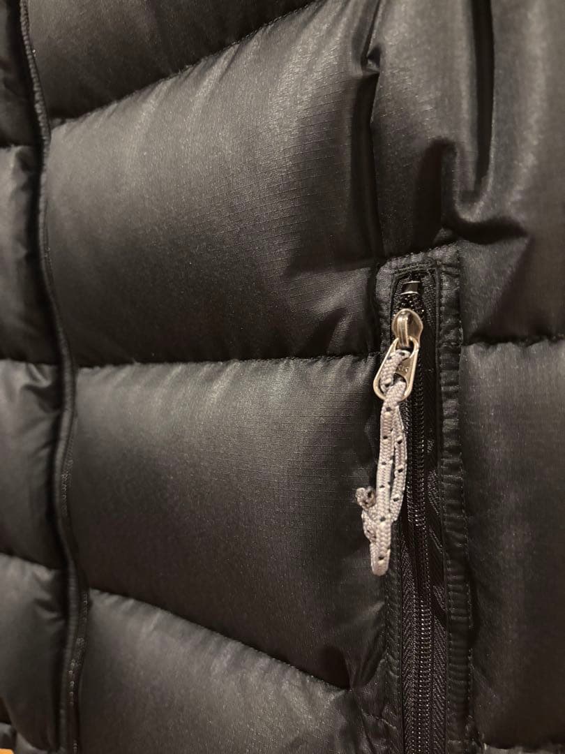 【美品】patagonia 黒 オールドグースダウンベスト ドローコード 00s