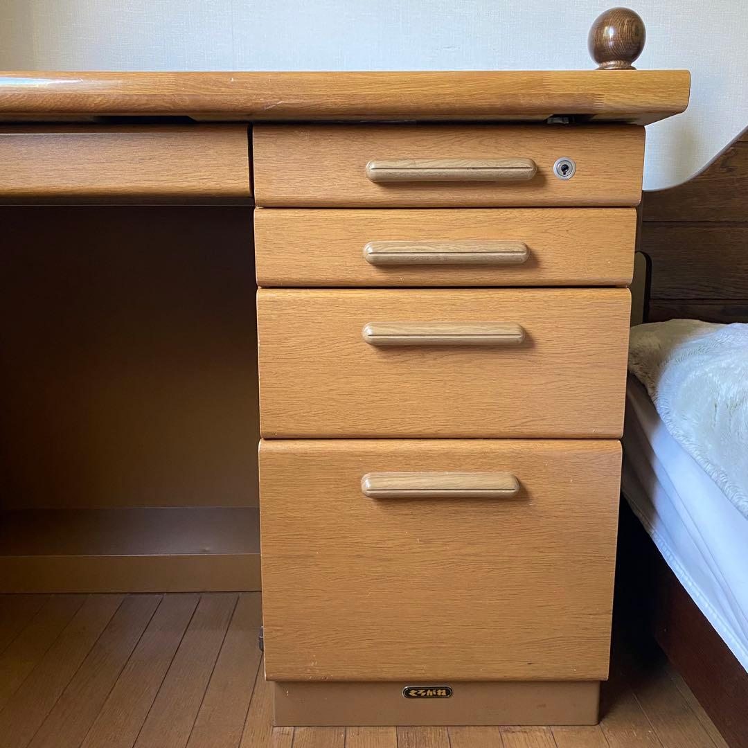 【匿名配送・送料込み】くろがね工作所　スチール×木　学習机　デスク　日本製