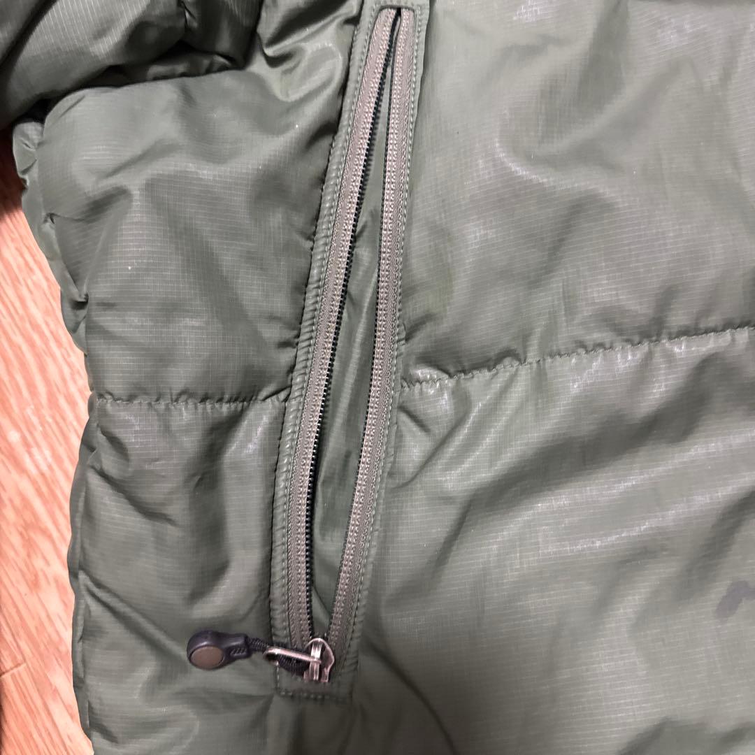 Patagonia パフジャケット　S MARSカラー　オリーブ