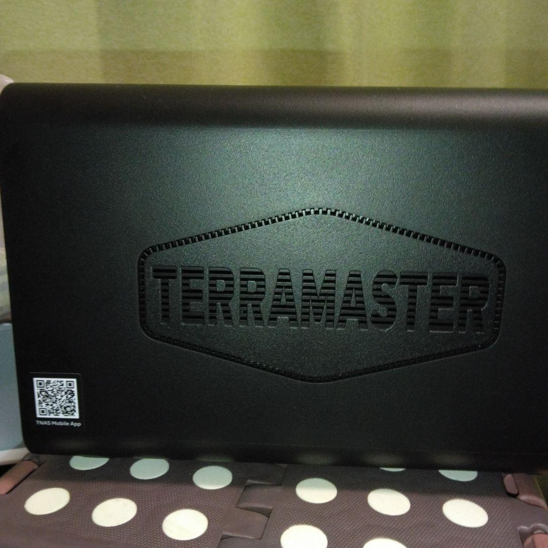 値下げ中、TERRAMASTER F4-425 NAS 4ベイ
