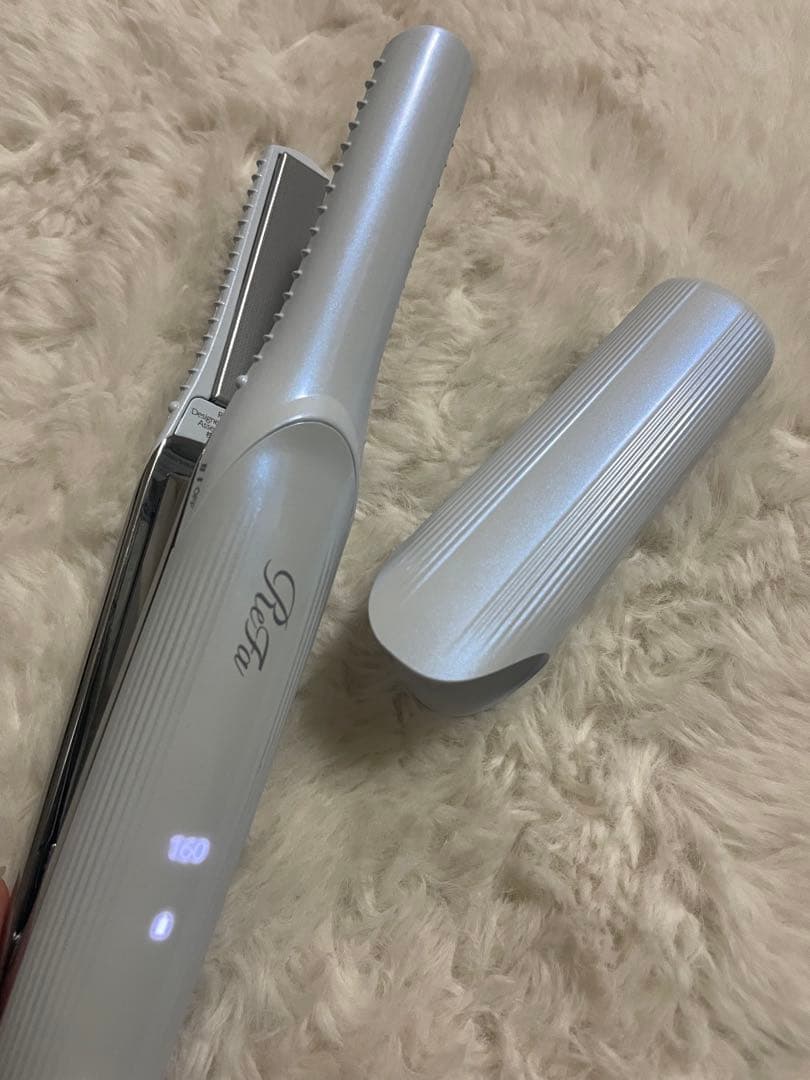 ReFa ストレートヘアアイロン シルバー　ミニヘアアイロン　コードレス