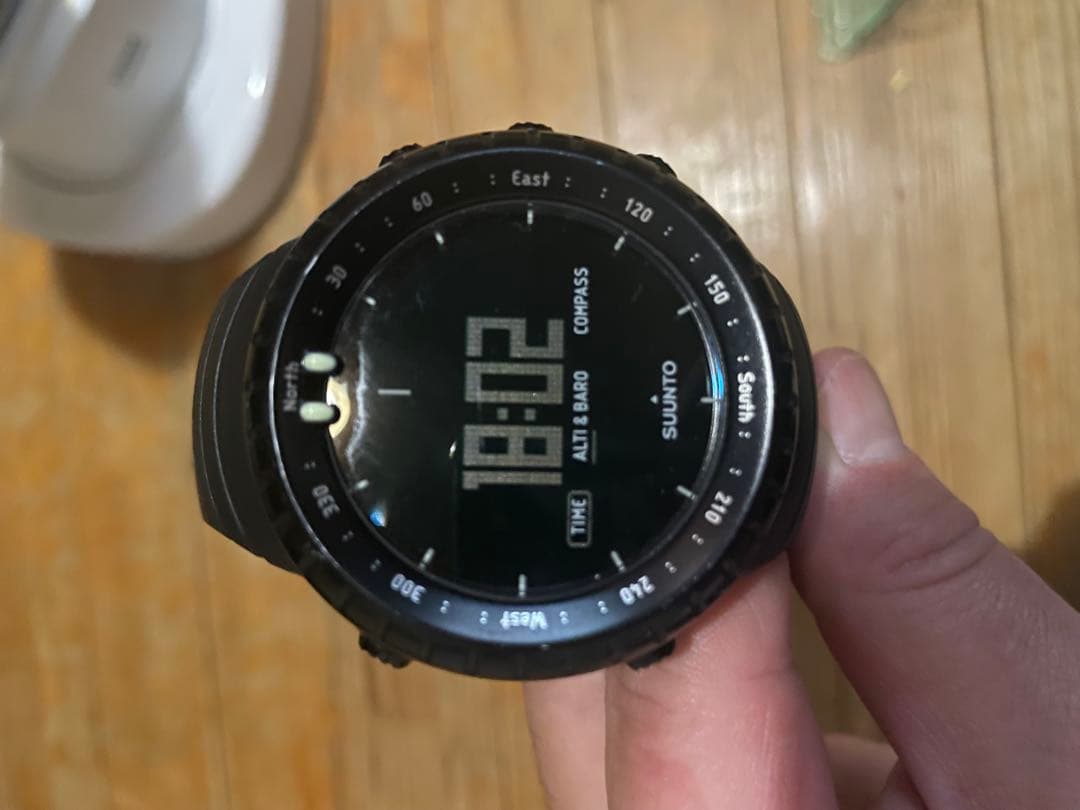 SUUNTO CORE ブラック