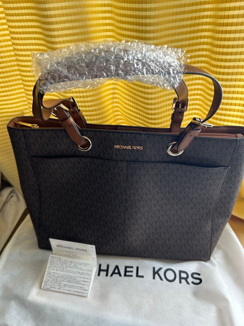 MICHAEL KORS 35S1GTVT7Bトートバッグ新品未使用！