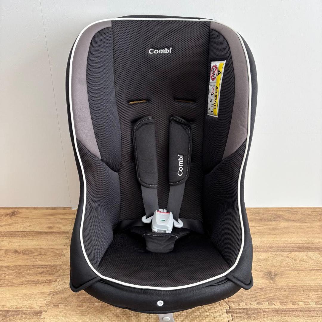 【極美品】コンビ　ミニマグランデ スペースブラック 新生児OK