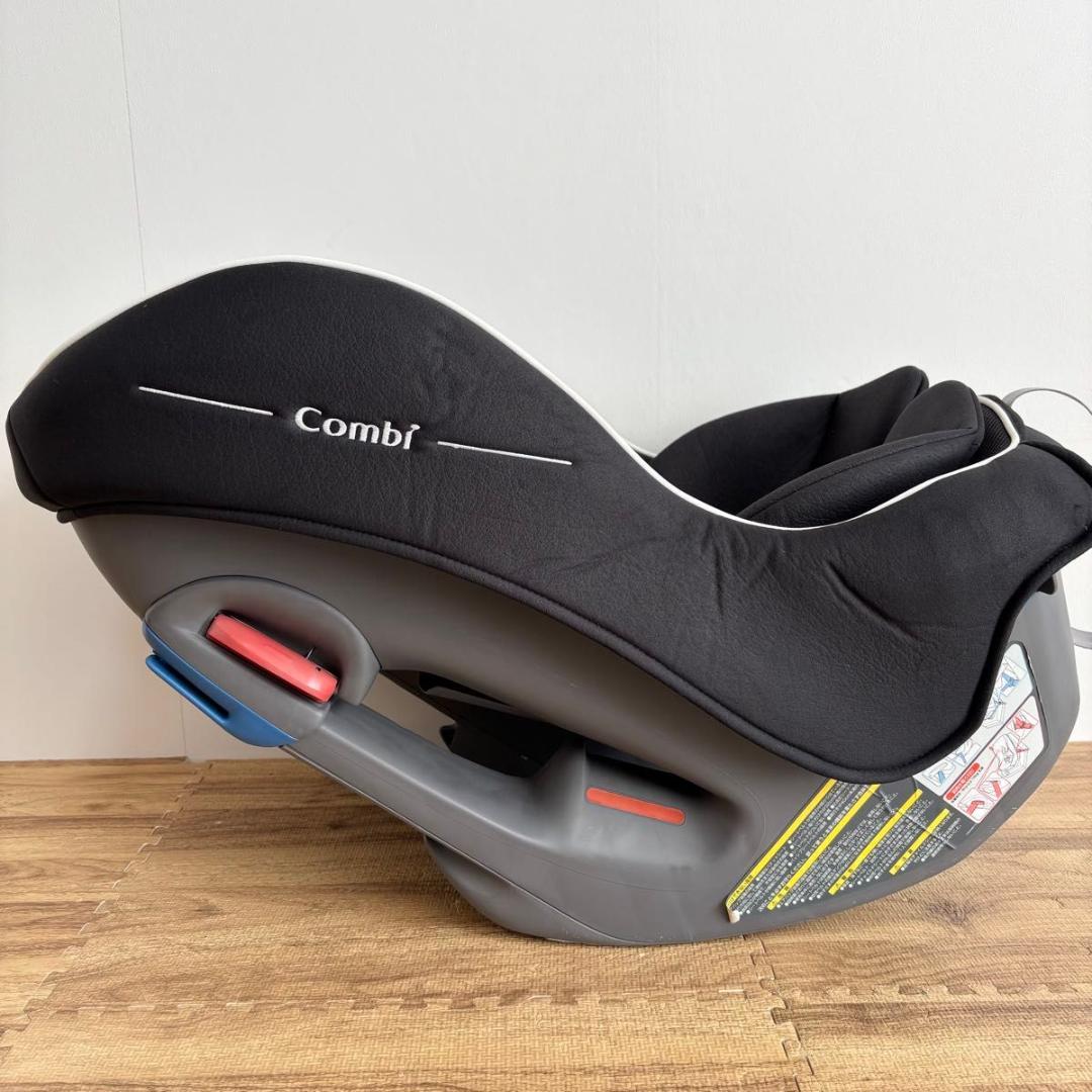 【極美品】コンビ　ミニマグランデ スペースブラック 新生児OK