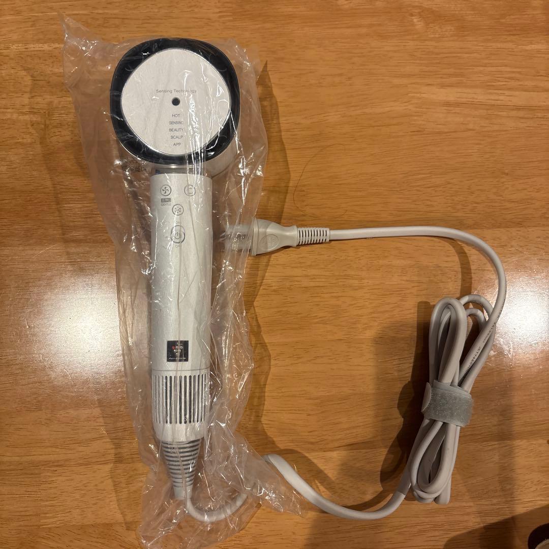 SHARP ドライヤー　IB-WX902-W