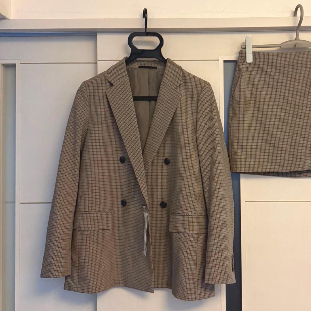 オンライン完売品　 ユニクロ　ダブルジャケット