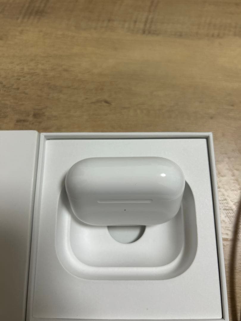 AirPods Pro (第2世代) MagSafe充電ケース