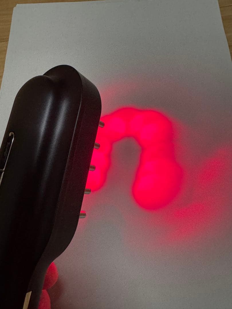 STELLA BEAUTE レーザー & EMSリフトブラシ PRO