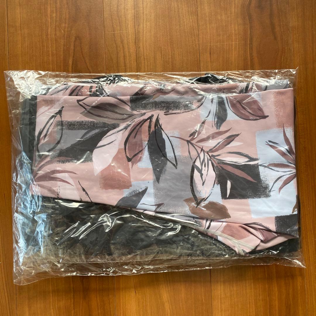 新品【SUKALA】L ボタニカル柄 Tシャツ＆レギンスセット ラバ