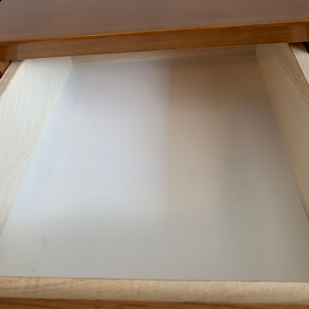 カリモク60 3段引き出し付きチェスト