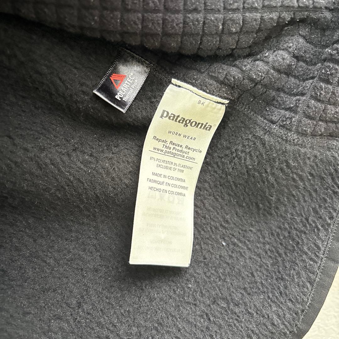 Patagonia R2フリースジャケット 黒 25139FA18