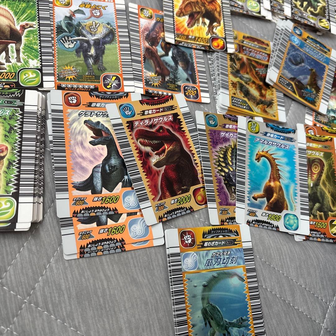 恐竜キング カード まとめ売り 約400枚以上