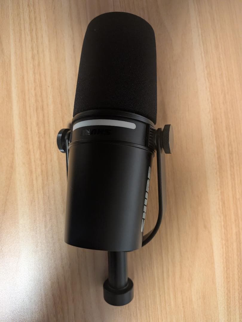 SHURE シュア MV7+（オーディオテクニカ AT8700J付き)