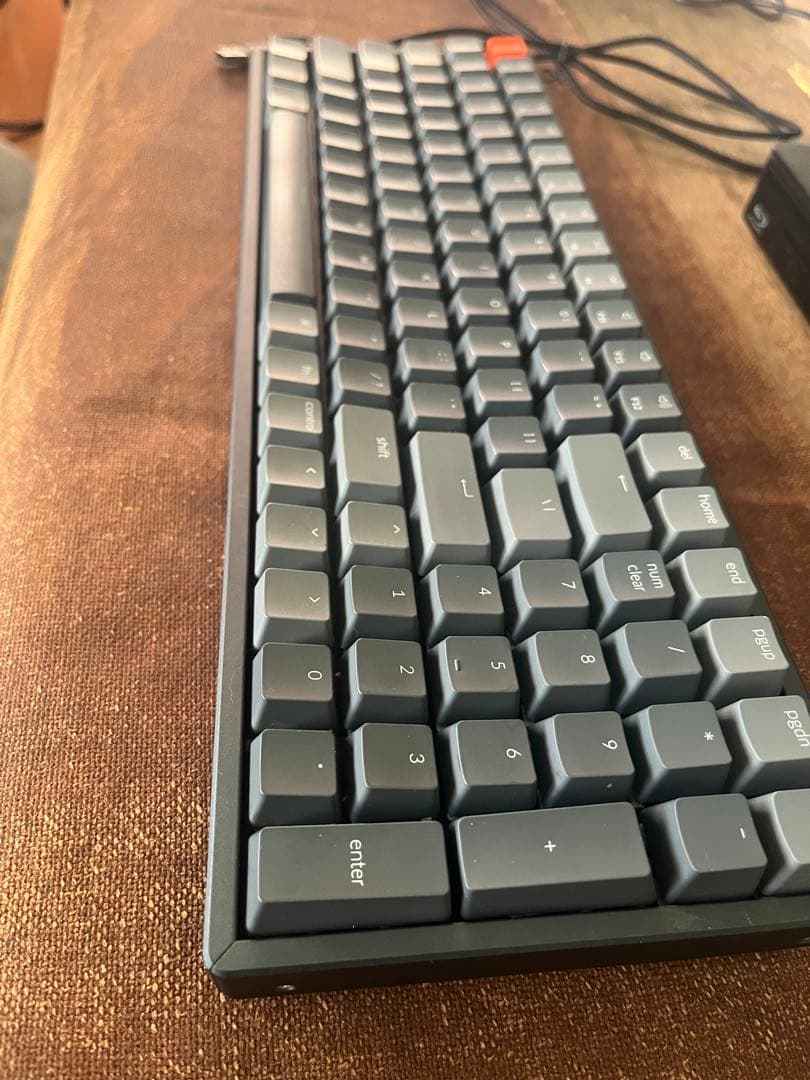 Keychron K4 ワイヤレスメカニカルキーボード