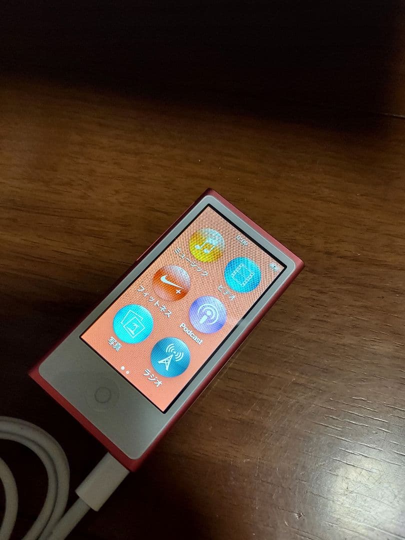 美品　iPod nano 16GB 第7世代