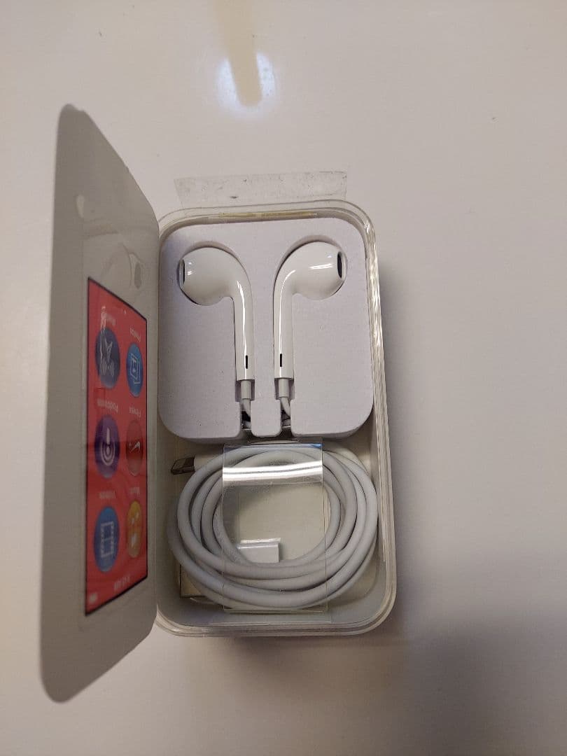 美品　iPod nano 16GB 第7世代