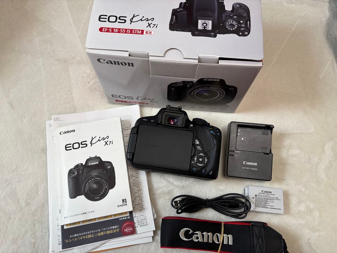 Canon EOS Kiss x7i 本体