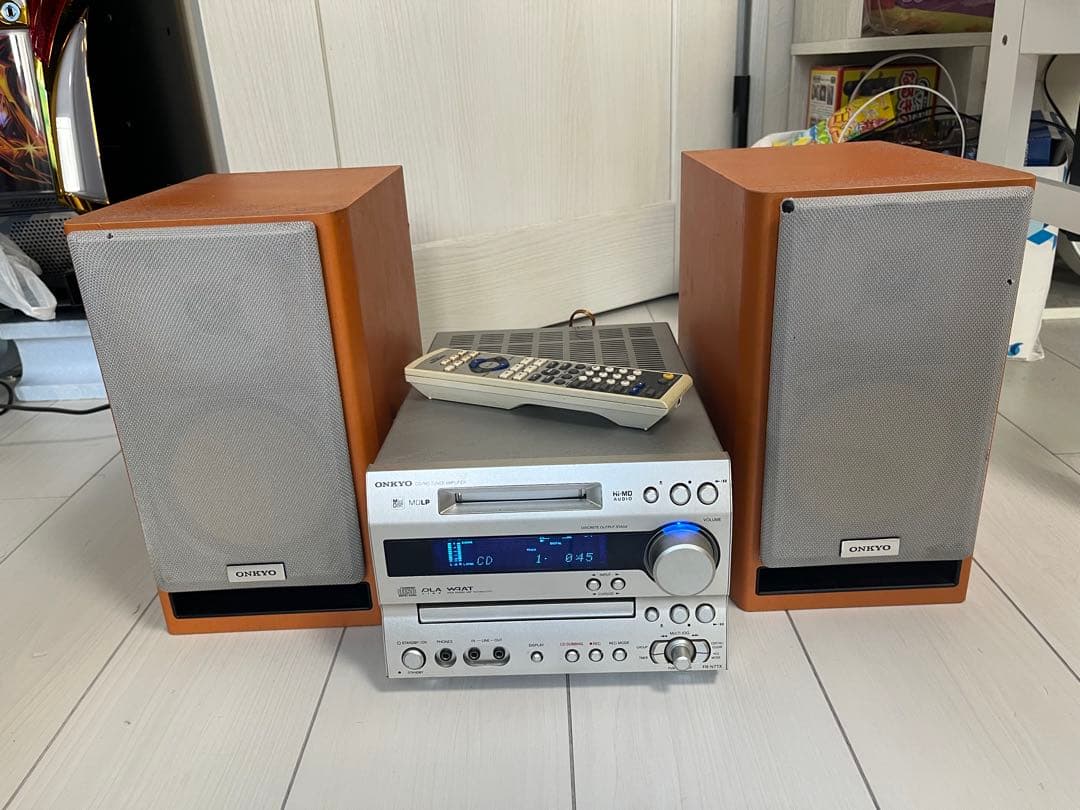 Onkyo CD.MDコンポ　オンキョー　読み込み可　引き取りお願いします