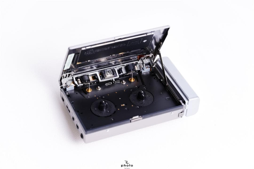 AIWA カセットプレーヤー 名機 高音質 HS-PX50 シルバー