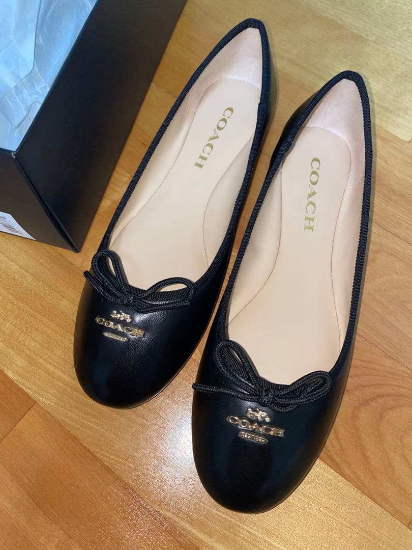 COACH ALINA LEATHER BALLET ブラック