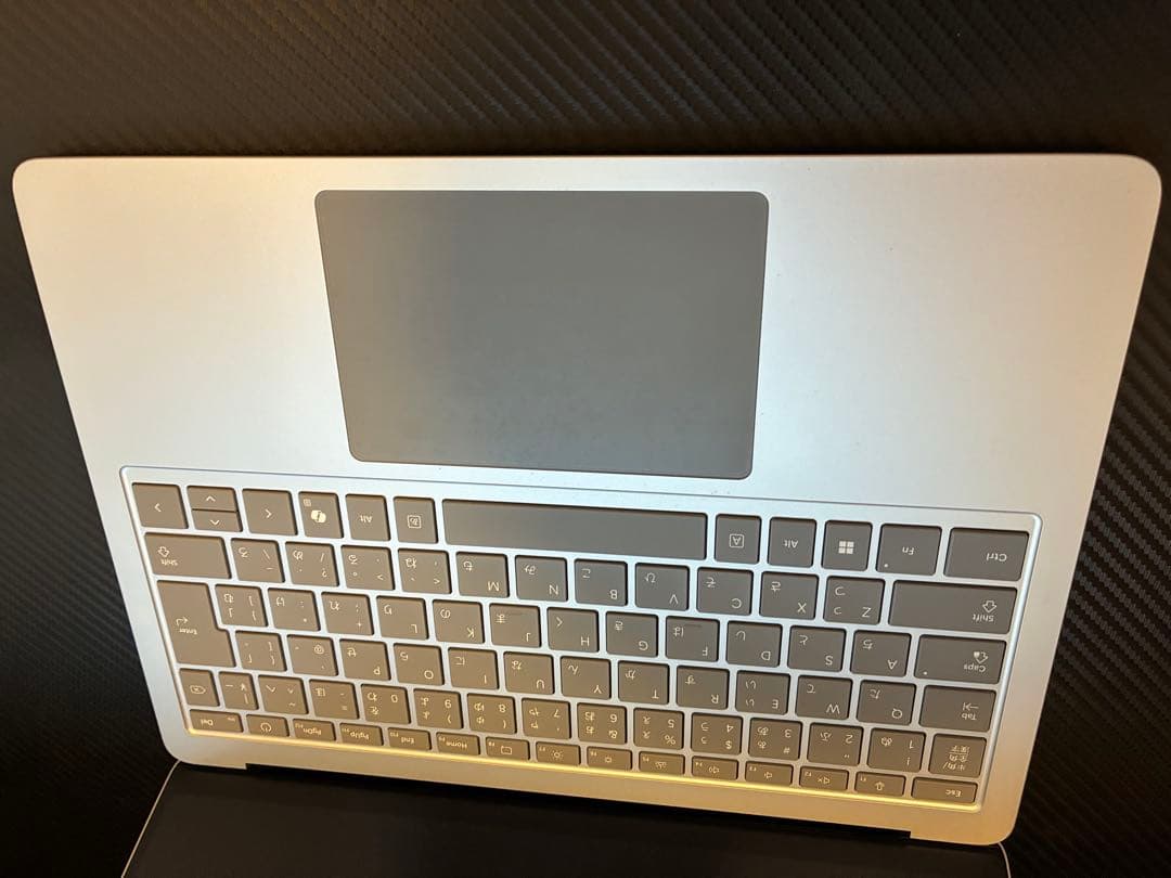 Microsoft Surface Laptop 13.8インチ 第7世代