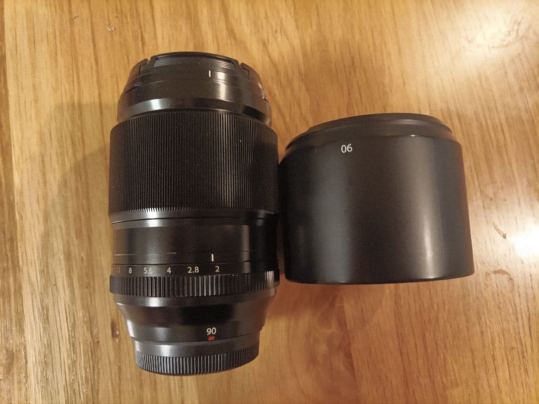 Fujinon XF 90mm f/2 R LM WR レンズ
