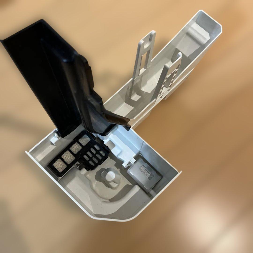 フィルター交換済み　美品　パナソニック　空気清浄機　F-VC50XJ-W